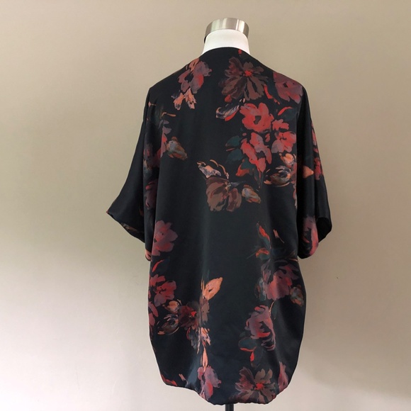 Wrap Short Sleeves Medium  New Day - Picture 6 of 7